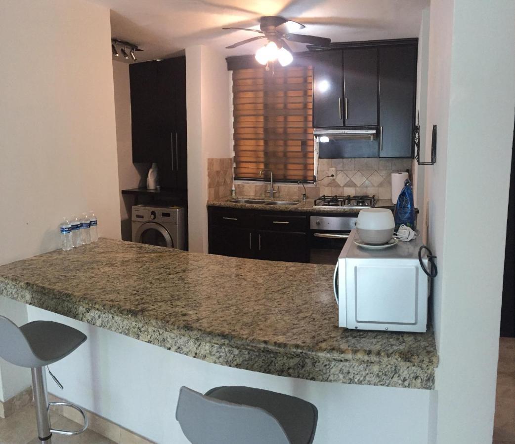 Departamento Comodo, A Media Cuadra De La Playa. 마사틀란 외부 사진